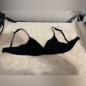 Kit Undergarments black bralette Size Medium NWT